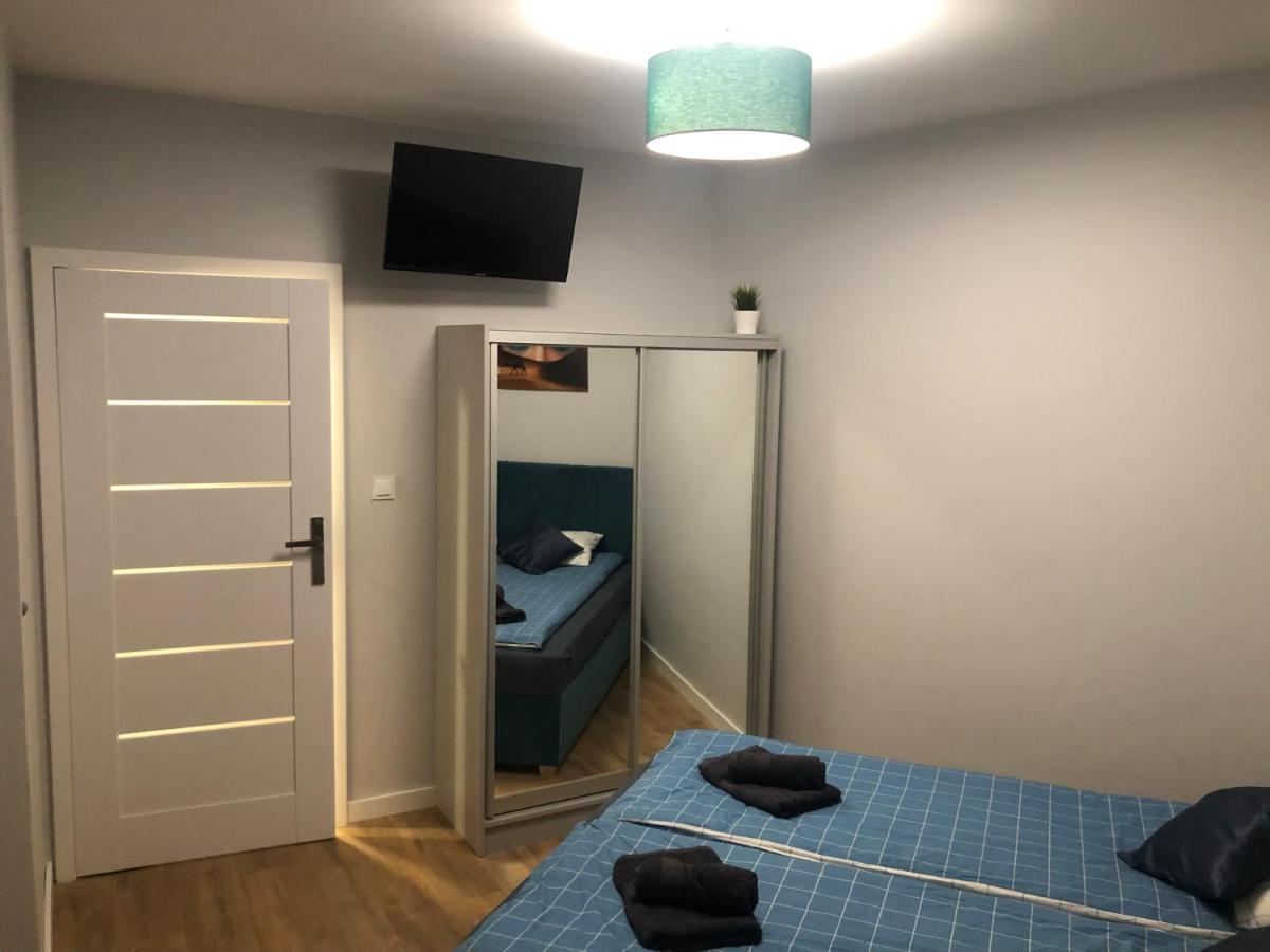 Klimatyzowany Apartament Egipt Z Sauna I Miejscem Parkingowym Kielce Bagian luar foto