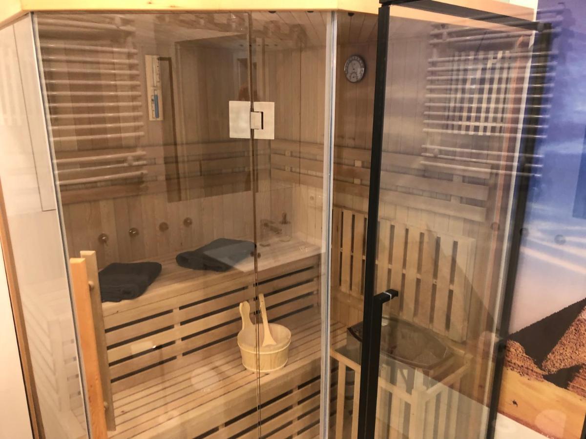 Klimatyzowany Apartament Egipt Z Sauna I Miejscem Parkingowym Kielce Bagian luar foto